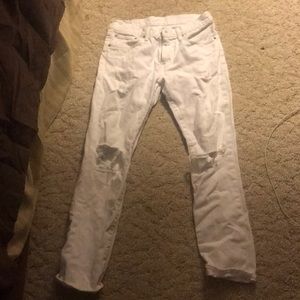 Levi’s white distressed 511 jeans size 31x30